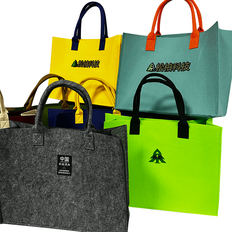 Felt Handbag with Heat-Transfer Label